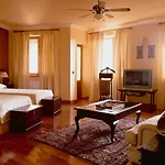 El Milano Real 3*
