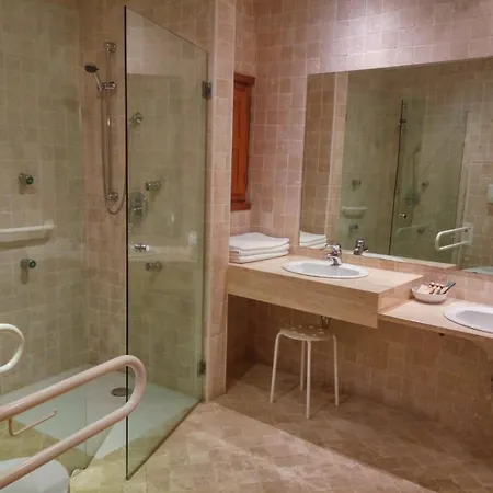 El Milano Real Szálloda 3*