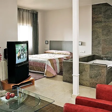 El Milano Real 호텔 3*