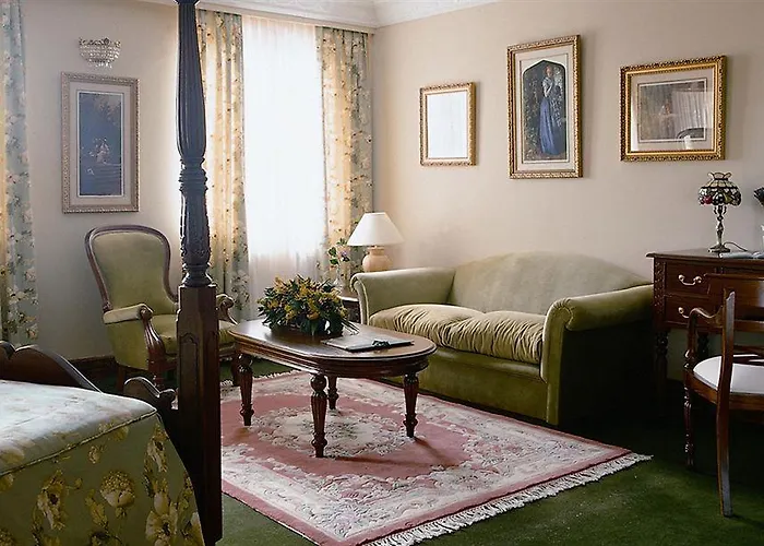 El Milano Real Hotel Hoyos del Espino