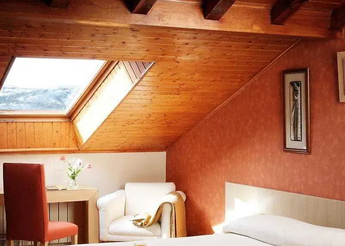 El Milano Real Hotel