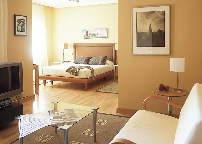 El Milano Real 3* Hoyos del Espino